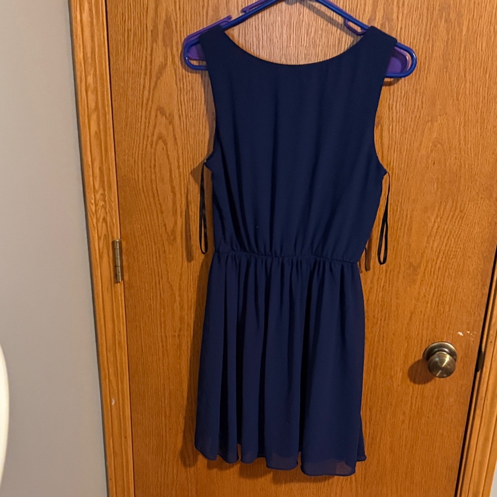 By by women’s dress